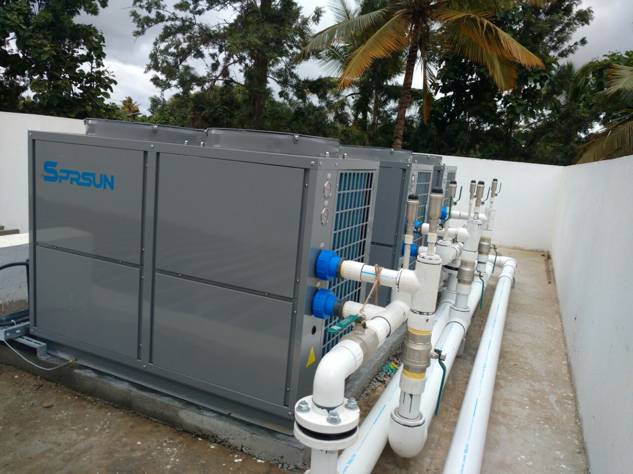 Varmepumpe til varmt vand